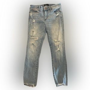 ABERCROMBIE & FITCH HARPER LOW RISE ANKLE JEANS DISTRESSED LIGHT WAS SIZE 27/4